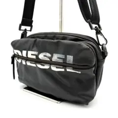 【DIESEL】 ショルダーバッグ ビッグロゴ 斜め掛け ダブルファスナー 黒のサムネイル