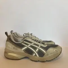 ASICS 1090v2 27.5cmのサムネイル