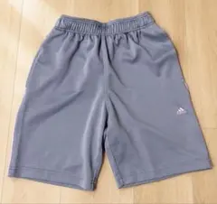 adidas ショートパンツ グレーのサムネイル