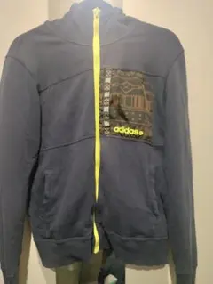 adidas ネイビー フード付きパーカー