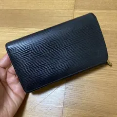 中古　ルイヴィトン エピ ポルトモネビエトレゾール L字ファスナー折財布