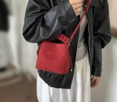 Item thumbnail for item 05062030-112f-4ddc-8e34-5b827e6f277d