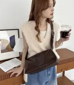 Item thumbnail for item 8d795ff0-4904-4d1f-a486-e79cfd18fe61