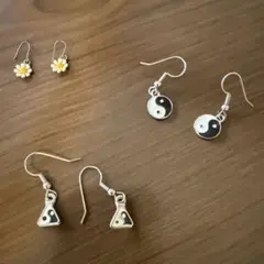 シルバー 色ピアスセット 花 陰陽 三角形