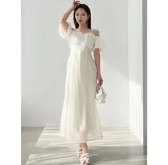 Velnica x 神崎恵 コラボ オフショルダーワンピース Velnica x 神崎恵 コラボ オフショルダーワンピース - メルカリ