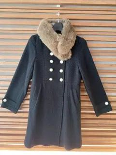 ファー襟付きダブルブレストロングコート