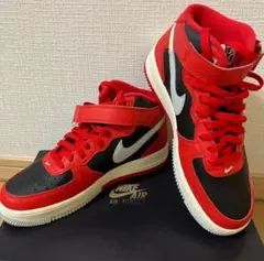 Nike Air Force 1 ハイカット スニーカー 赤黒
