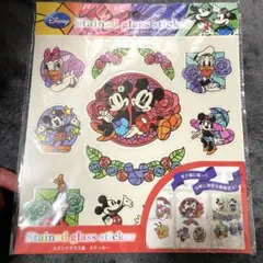 新品未使用　ディズニー　ステンドグラス風ステッカー