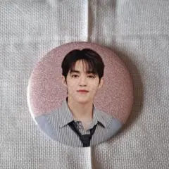 SEVENTEEN Holiday エスクプス 缶バッジ