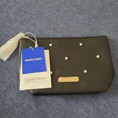 マリ、クレール黒ポーチ