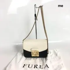 FURLA フルラ メトロポリス チェーン ショルダーバッグ ホワイト随時値下げ FURLA フルラ メトロポリス チェーン ショルダーバッグ ホワイト