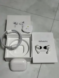 寅*ん様 AirPods Pro 本体 ワイヤレス充電ケース付き