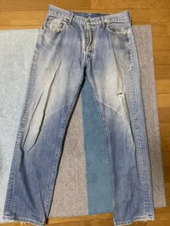 リーバイス Levi