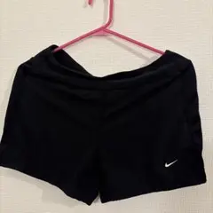 【美品】Nike DRI-FIT Mサイズ 黒ショートパンツ