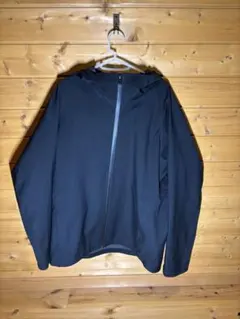 ブラック フルジップ マウンテンパーカー