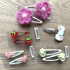 ミニヘアーセット　髪留め　ヘアークリップ　　キティちゃんヘアーピンレア　前髪とめ
