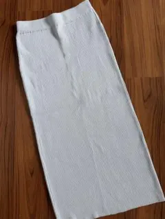 coca新品未使用ニットスカート