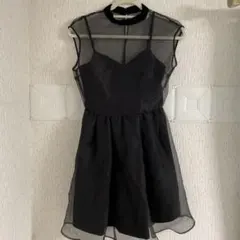 Lily Brown ブラック ノースリーブワンピース ひざ丈