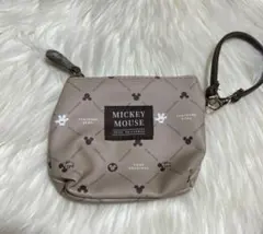 ディズニー　しまむら　ミッキーマウス　ポーチ