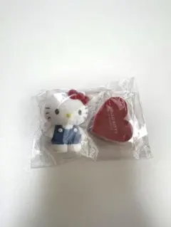 sanrio house カプセルトイ フロッキーフィギュア　【ハローキティ】