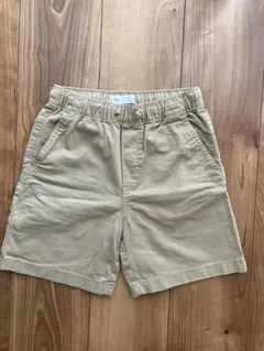 ZARAベージュ 半ズボン 男の子 サイズ7 122センチ