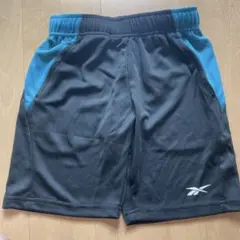 Reebok ハーフパンツ 140サイズ 黒/青