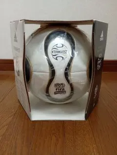 2026年最新】2002 fifaワールドカップ ボールの人気アイテム - メルカリ