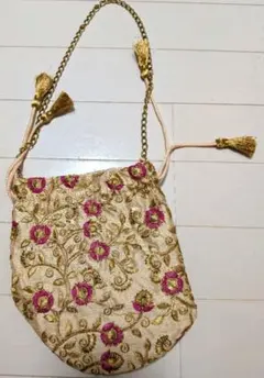 Item thumbnail for item e152edf9-122e-4487-aff5-9defd5aa0eeb