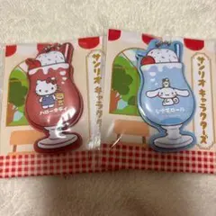 ハローキティ シナモロール アクリルキーホルダー