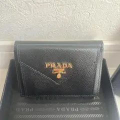 【新品】PRADA プラダ 三つ折り財布 コンパクトウォレット レザー ロゴ 黒