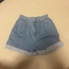 デニムブルー ロールアップショートパンツ