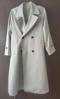 GU トレンチコート Sサイズ