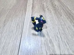 ポケモン　フィギュア　ブラッキー