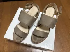 GLOBAL WORK ベージュ ストラップサンダルのサムネイル