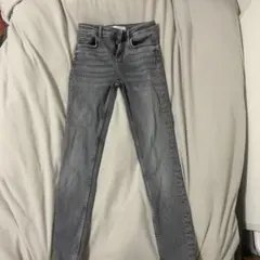 ZARA グレー スキニーデニム EUR34