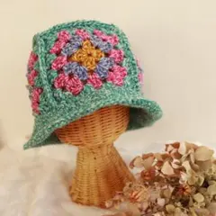 Item thumbnail for item a95311c8-bec2-4bd7-996a-00d6b7a5ed54