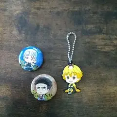 鬼滅の刃×くら寿司　キーホルダー＆缶バッチ２こセット