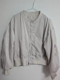レディース ベージュ ボンバージャケット