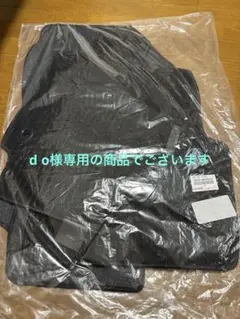 Porsche 987 997 用 純正ブラック フロアマット 新品 前席2枚 - メルカリ