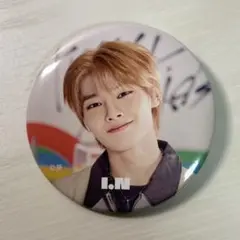 2025年最新】straykids アイエン 缶バッジの人気アイテム - メルカリ