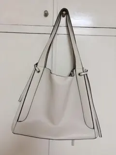 ホワイト ショルダーバッグ トートバッグのサムネイル