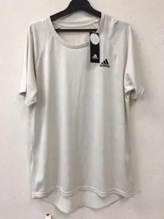 adidas アディダス メッシュTシャツ Ｍ ライトグレーやや訳ありタグ付き