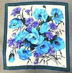 【美品】マリオバレンチノ 花柄 大判シルクスカーフ イタリア製