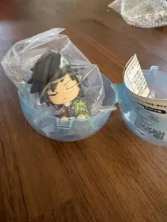 鬼滅の刃　ガチャガチャ　肩ズンfig 第参弾　冨岡義勇 即購入可能