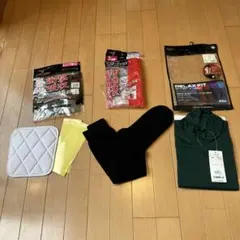 ハイネック半袖リラックスFITシャツとソックスとパッド