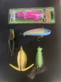 Item thumbnail for item 32778993-ea98-4c7c-b54b-47dd88b2c390