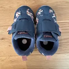 アシックス スニーカー