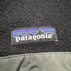 00年代？？　patagonia XS ブラック　シンチラスナップt