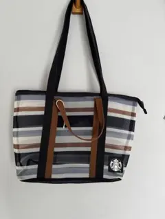 Starbucks 漁師トートバッグ ボーダー柄（台湾限定）のサムネイル