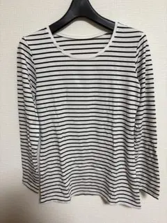 UNIQLO HEATTECH EXTRA WARM 長袖Tシャツ Lストライプ